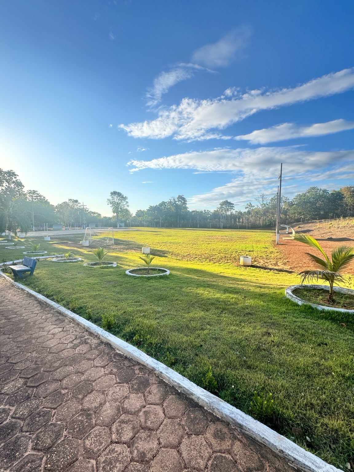 Campo e área verde do Clube Liberty em Palmas